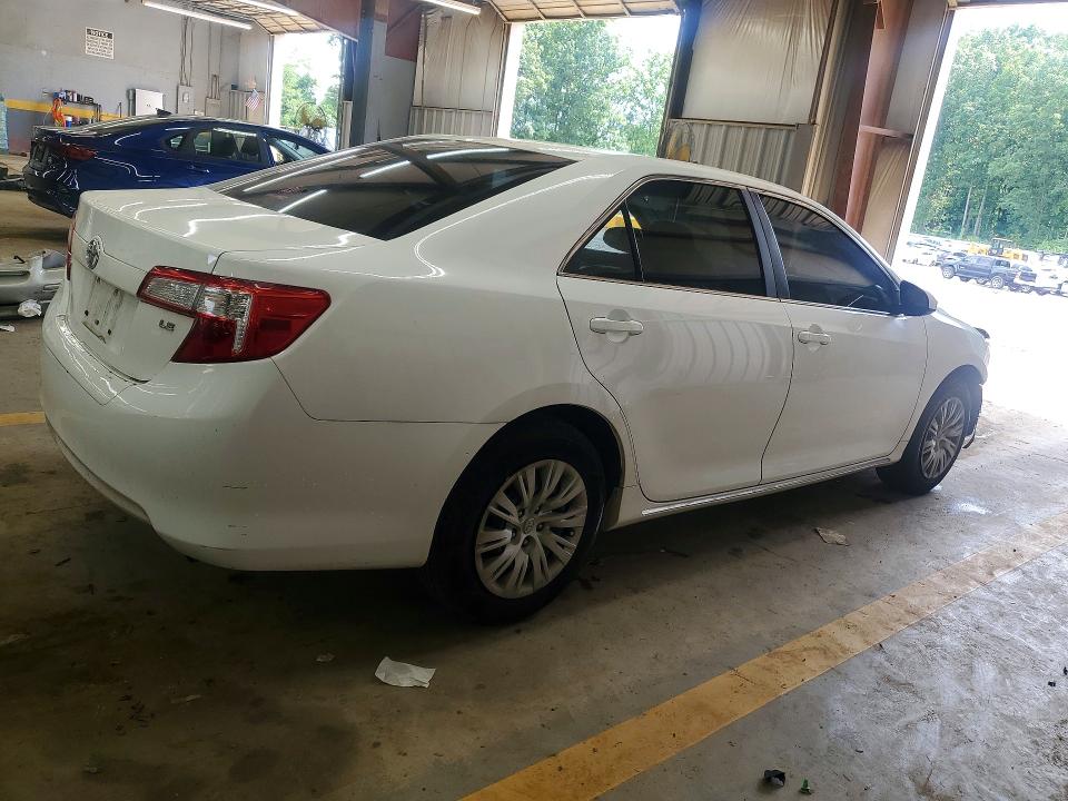 Photo 3 from auction – 2013 TOYOTA CAMRY with VIN 4T1BF1FK1DU277367