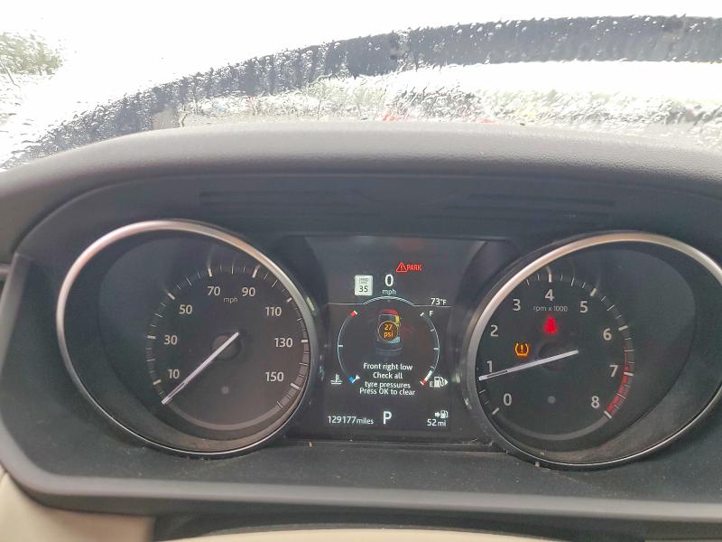 Photo 9 from auction – 2018 LAND ROVER DISCOVERY with VIN SALRG2RV8JA072419