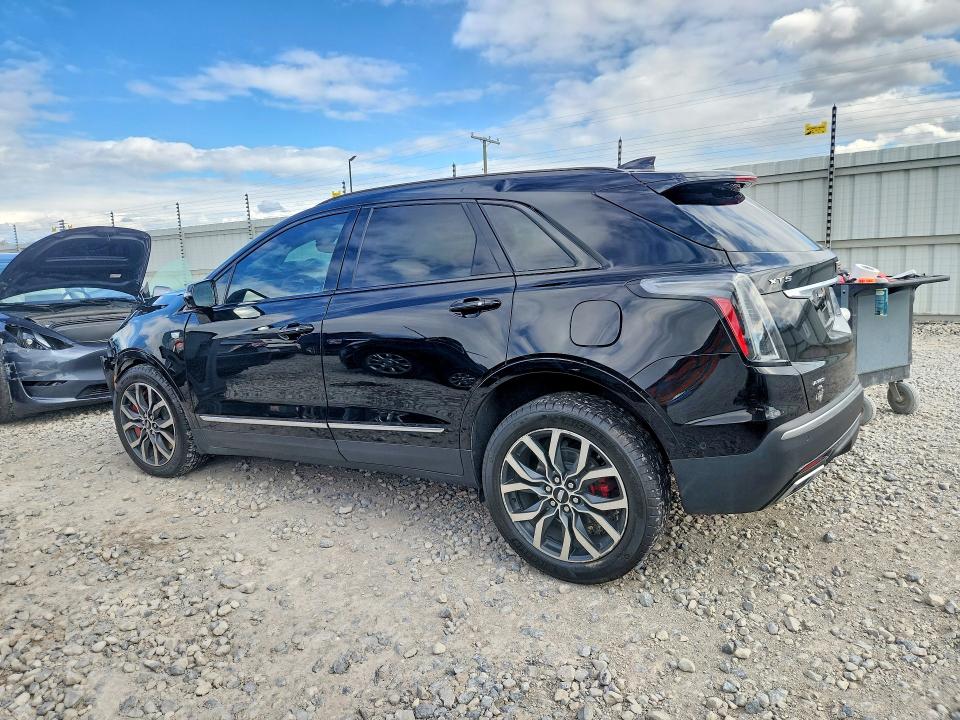Photo 2 from auction – 2023 CADILLAC XT5 with VIN 1GYKNHRS3PZ203817