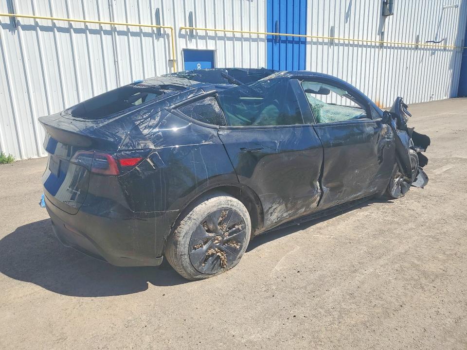 Фото 3 с аукциона – 2024 TESLA MODEL Y с VIN LRWYGDEE8RC670723