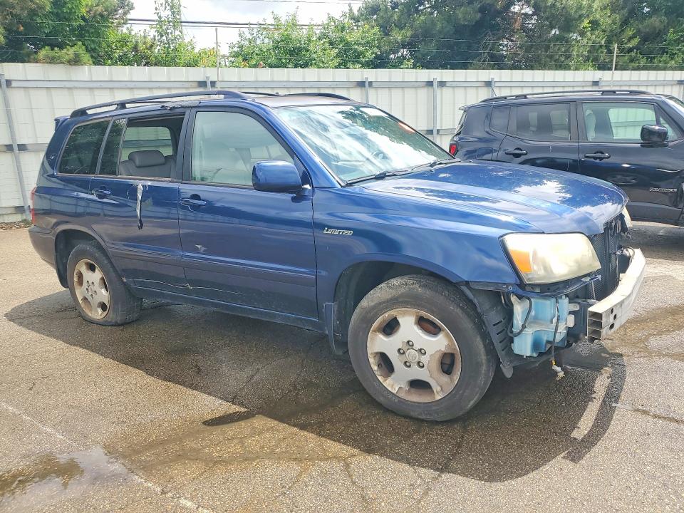 Photo 4 from auction – 2004 TOYOTA HIGHLANDER with VIN JTEEP21A040042822