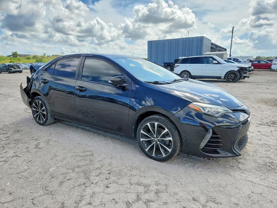 Photo 4 from auction – 2018 TOYOTA COROLLA with VIN 5YFBURHE5JP792445