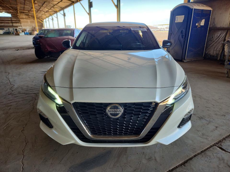 Photo 5 from auction – 2020 NISSAN ALTIMA with VIN 1N4BL4CW6LC170024