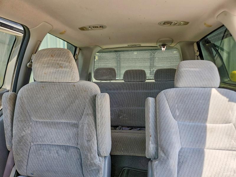 Photo 10 from auction – 2004 HONDA ODYSSEY with VIN 5FNRL18584B028835