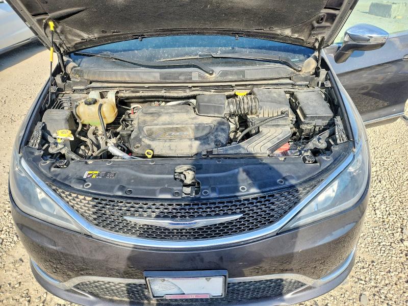 Photo 12 from auction – 2017 CHRYSLER PACIFICA with VIN 2C4RC1GG8HR734832