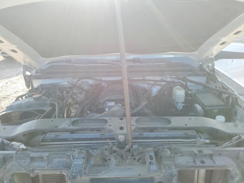 Photo 11 from auction – 2017 CHEVROLET SILVERADO with VIN 3GCUKREC5HG386120