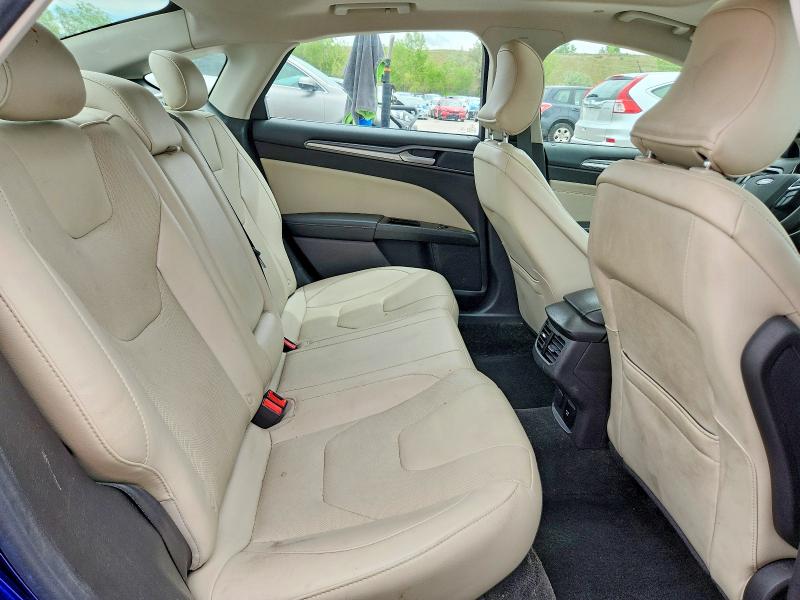 Photo 10 from auction – 2016 FORD FUSION with VIN 3FA6P0SU1GR342627