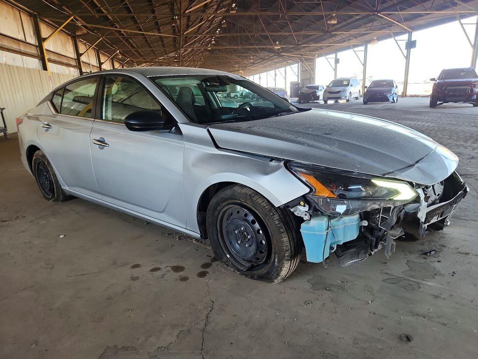 Photo 4 from auction – 2024 NISSAN ALTIMA with VIN 1N4BL4BV0RN322174