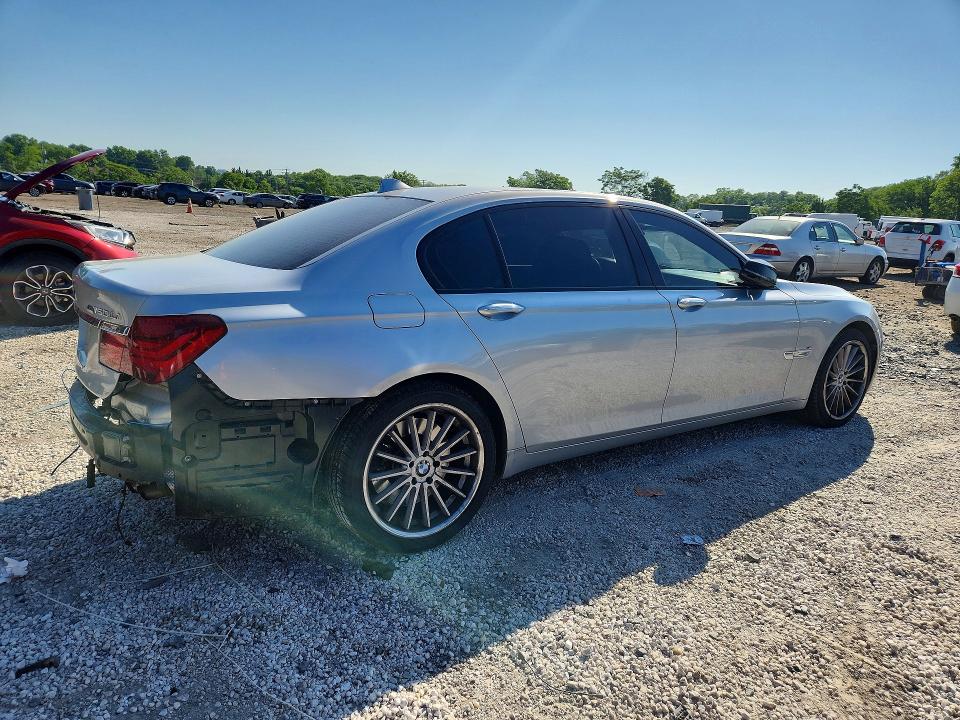 Photo 3 from auction – 2014 BMW 750 with VIN WBAYF8C50ED653819