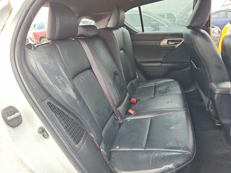 Photo 10 from auction – 2015 LEXUS CT with VIN JTHKD5BH9F2216700