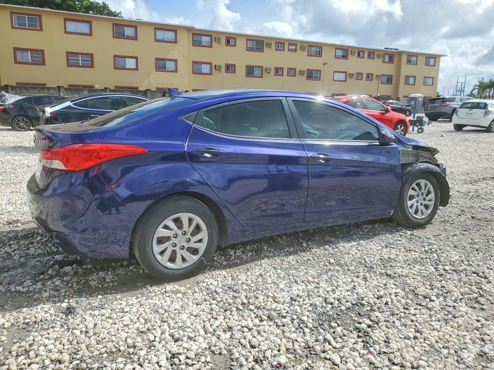 Photo 3 from auction – 2013 HYUNDAI ELANTRA with VIN 5NPDH4AE2DH305357