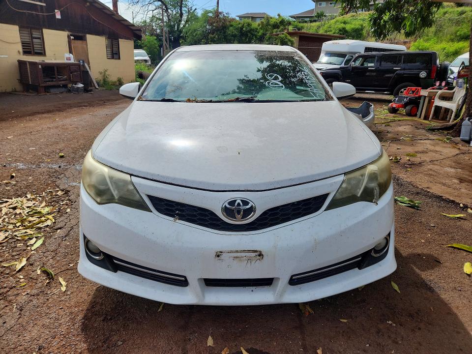 Photo 5 from auction – 2014 TOYOTA CAMRY with VIN 4T1BF1FK4EU353729