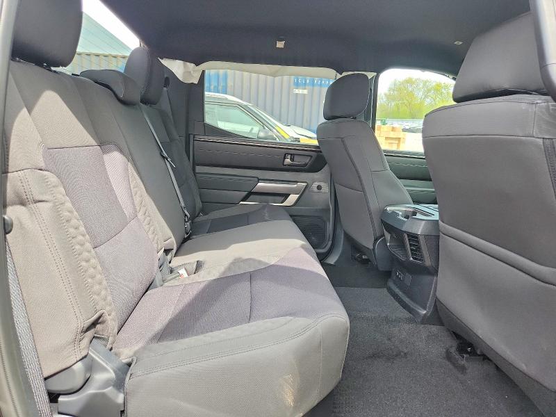Photo 10 from auction – 2026 TOYOTA TUNDRA with VIN 5TFLA5DB9TX354159