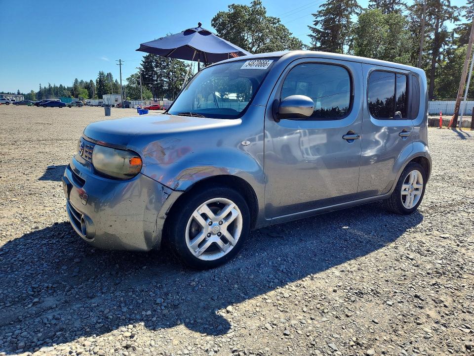 2010 NISSAN CUBE
