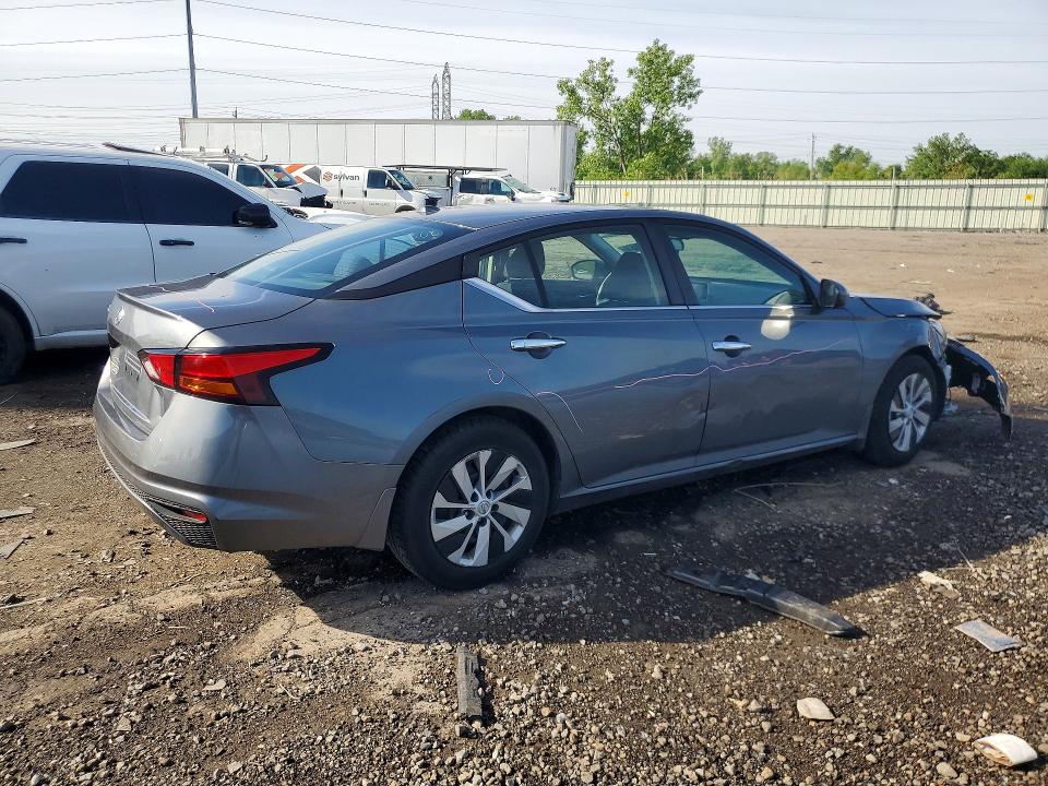 Photo 3 from auction – 2019 NISSAN ALTIMA with VIN 1N4BL4BV7KC180245