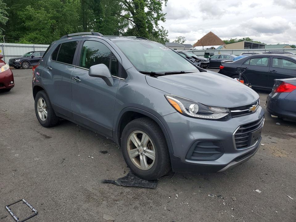 Photo 4 from auction – 2019 CHEVROLET TRAX with VIN KL7CJPSB3KB894467