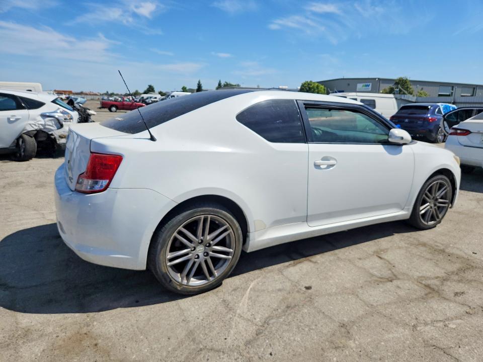Photo 3 from auction – 2012 SCION TC with VIN JTKJF5C79C3036922