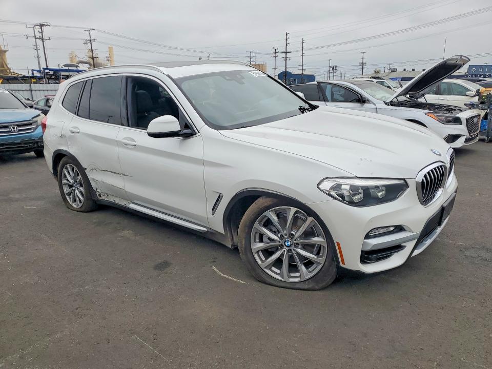 Photo 4 from auction – 2019 BMW X3 with VIN 5UXTR7C55KLE96371