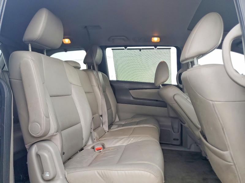 Photo 11 from auction – 2016 HONDA ODYSSEY with VIN 5FNRL5H62GB025773
