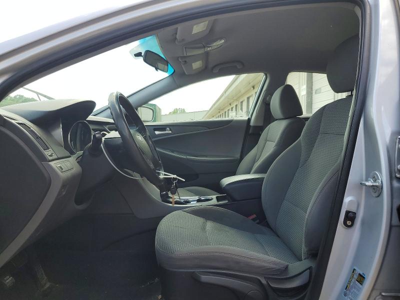 Photo 7 from auction – 2011 HYUNDAI SONATA with VIN 5NPEB4AC6BH025605
