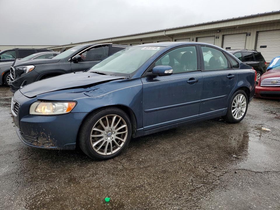 2010 VOLVO S40
