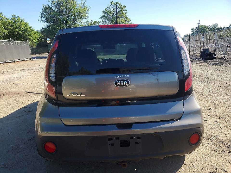 Photo 6 from auction – 2018 KIA SOUL with VIN KNDJN2A26J7586603