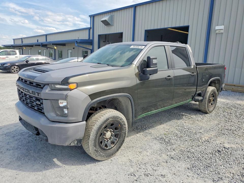 CHEVROLET SILVERADO 2022 with VIN 1GC4YME77NF230369 - Photo from auction