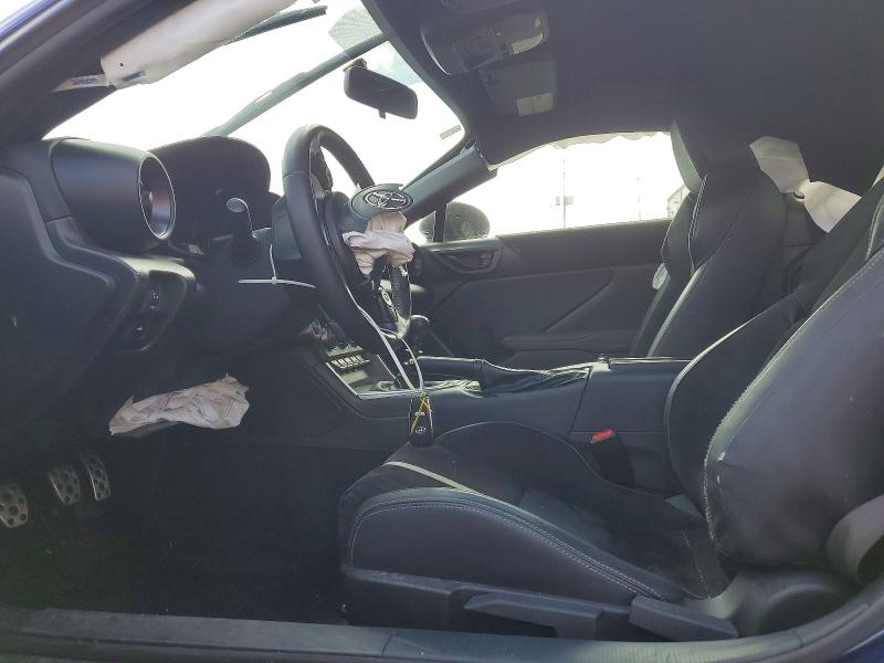 Photo 7 from auction – 2023 TOYOTA GR 86 with VIN JF1ZNBE17P9754305