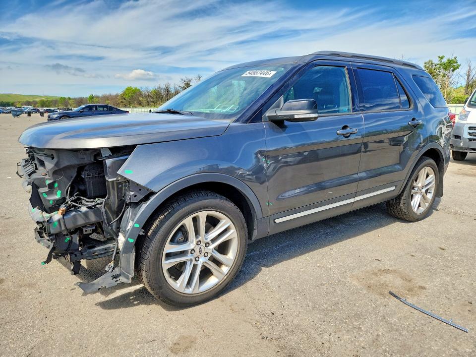 FORD EXPLORER 2017 with VIN 1FM5K8D86HGD71953 - Photo from auction