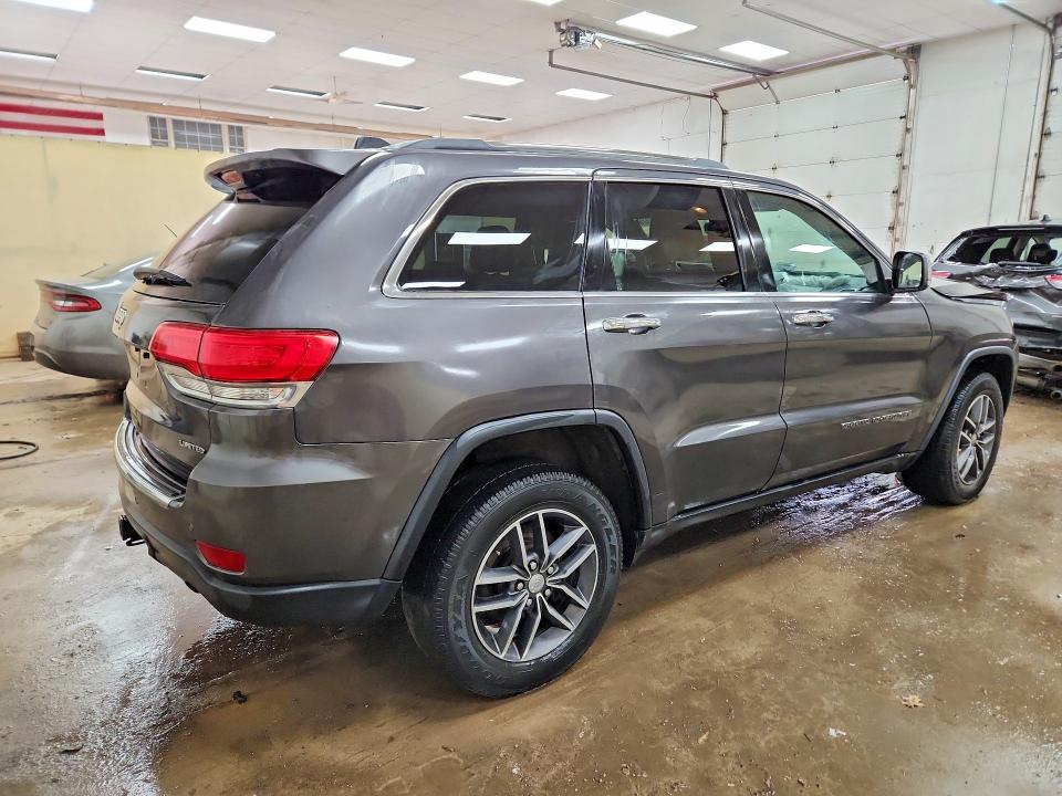 Снимка 3 от търг – 2018 JEEP GRAND CHEROKEE с VIN 1C4RJFBG8JC501767