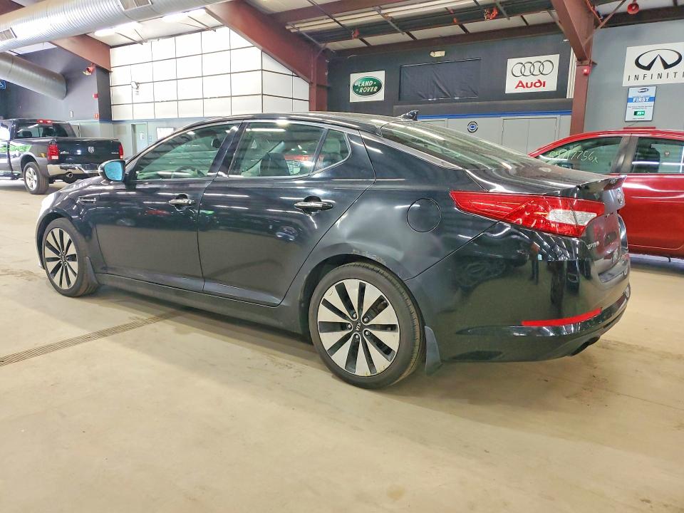 Photo 2 from auction – 2011 KIA OPTIMA with VIN KNAGR4A67B5155937