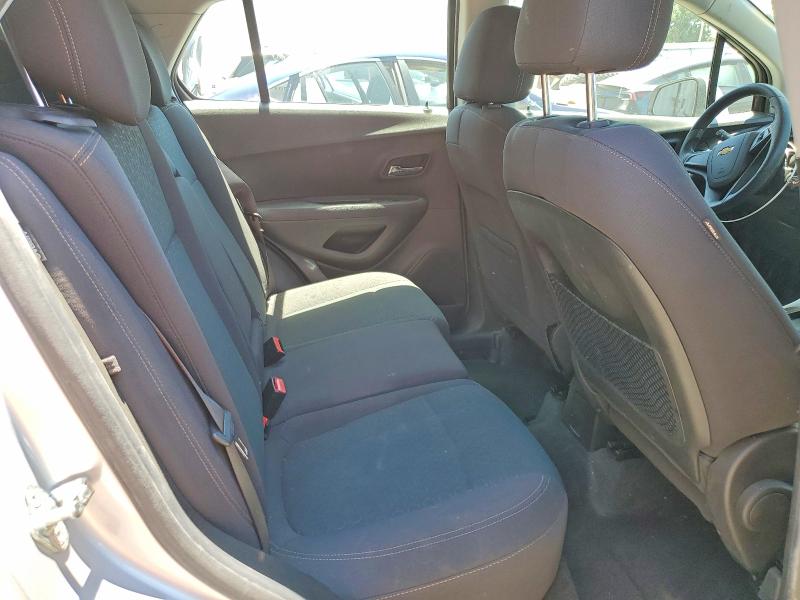 Photo 11 from auction – 2017 CHEVROLET TRAX with VIN KL7CJKSB5HB063810