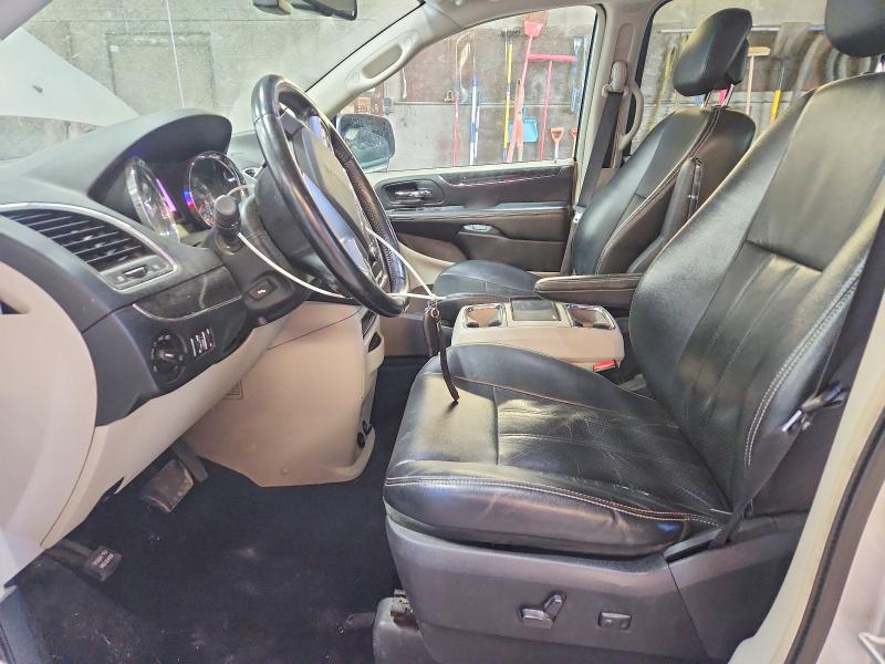 Photo 7 from auction – 2011 CHRYSLER TOWN & COUNTRY with VIN 2A4RR8DG0BR631594