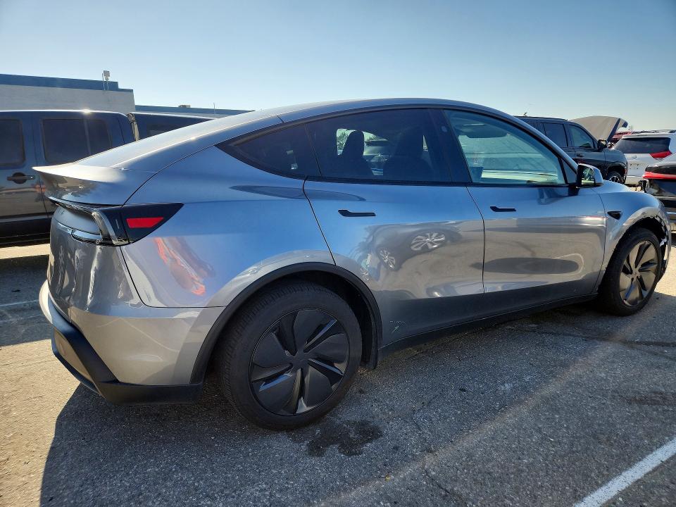 Photo 3 from auction – 2026 TESLA MODEL Y with VIN 7SAYGDED6TA430588