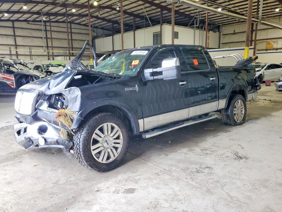 LINCOLN MARK LT 2006 with VIN 5LTPW18586FJ25687 - Photo from auction