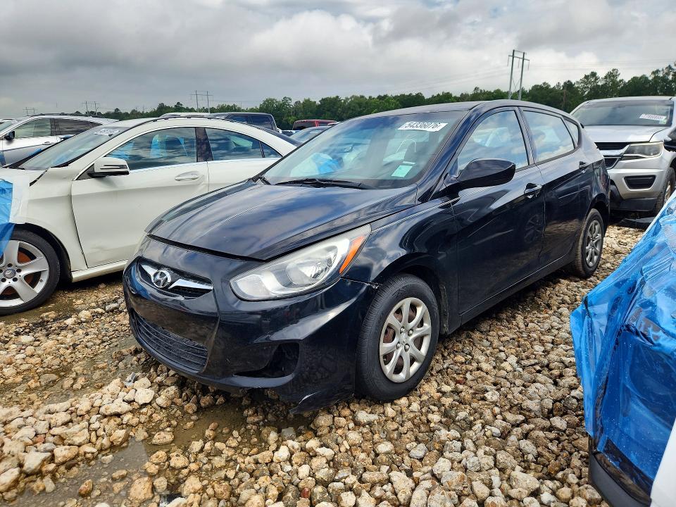 HYUNDAI ACCENT 2013 with VIN KMHCT5AE4DU108093 - Photo from auction