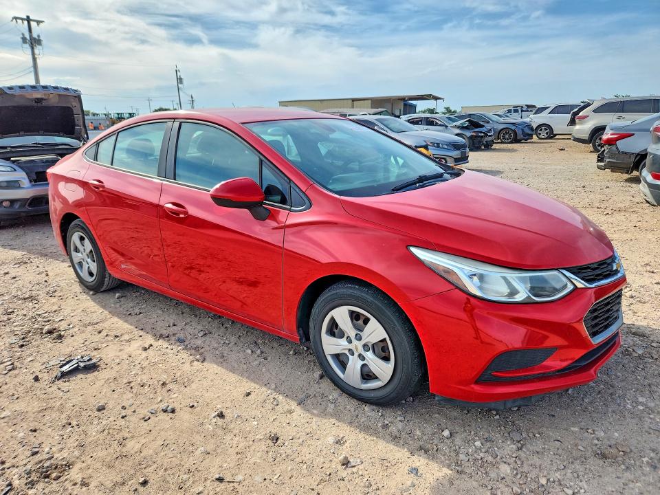 Photo 4 from auction – 2017 CHEVROLET CRUZE with VIN 1G1BC5SM7H7134271