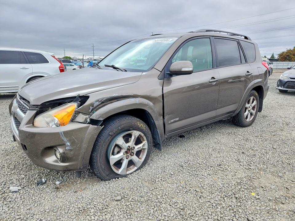 TOYOTA RAV4 2011 with VIN 2T3DF4DV5BW097062 - Photo from auction