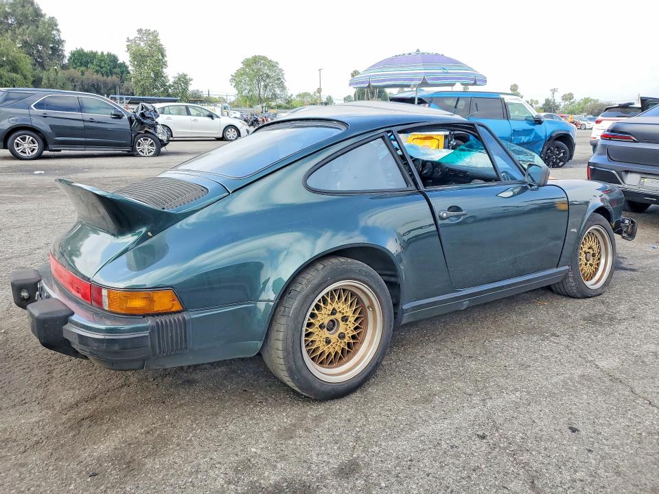 Photo 3 from auction – 1986 PORSCHE 911 with VIN WP0AB0910GS120759