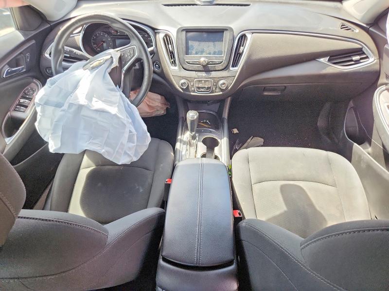 Photo 8 from auction – 2016 CHEVROLET MALIBU with VIN 1G1ZE5ST9GF278957