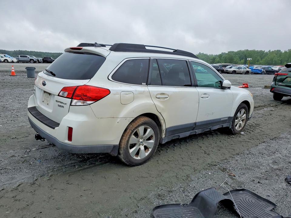 Photo 3 from auction – 2026 SUBARU OUTBACK with VIN 4S4BRDLC5C2221013