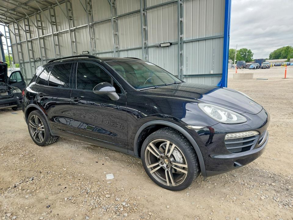 Photo 4 from auction – 2012 PORSCHE CAYENNE with VIN WP1AB2A26CLA42877