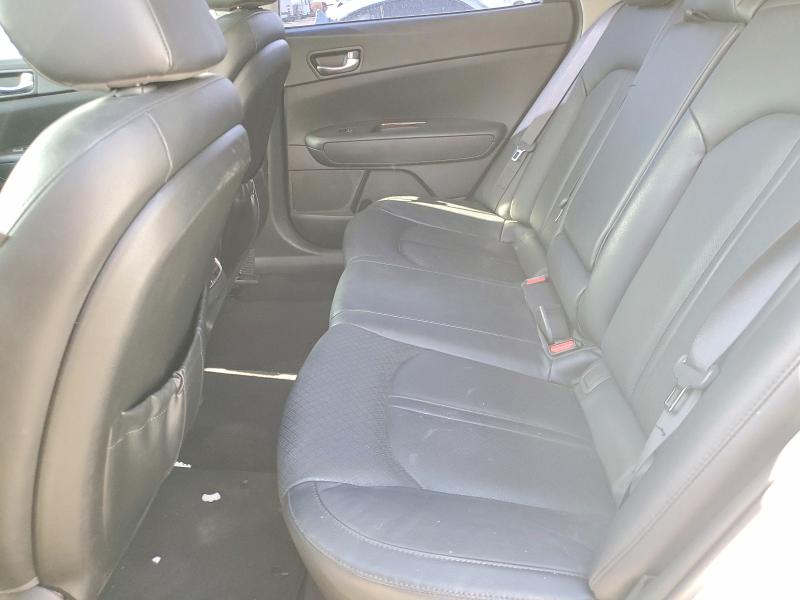 Photo 10 from auction – 2016 KIA OPTIMA with VIN 5XXGU4L32GG042081