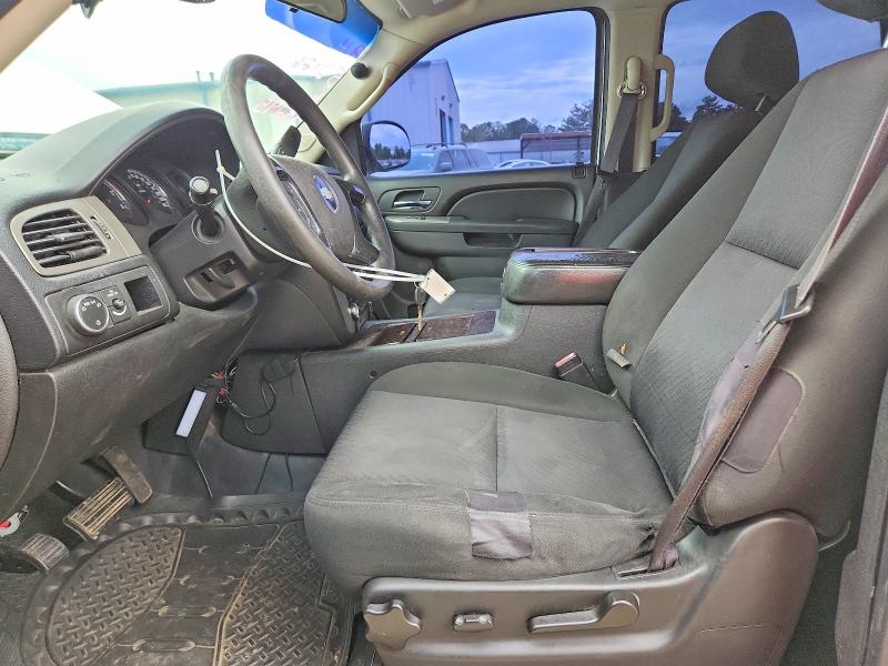 Photo 7 from auction – 2012 CHEVROLET TAHOE with VIN 1GNLC2E03CR323636