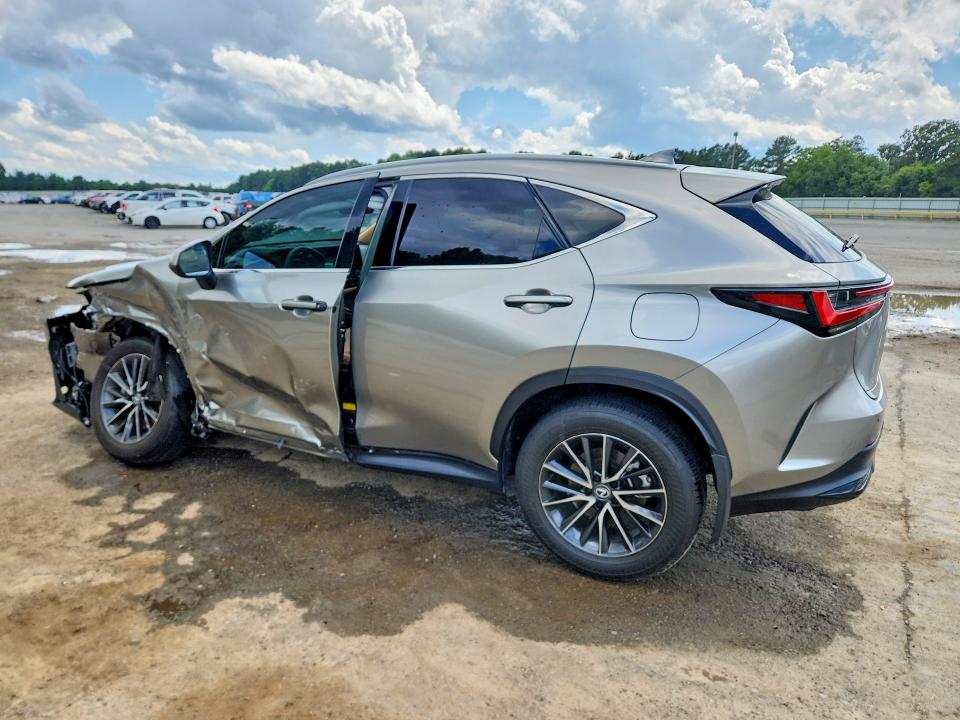 Photo 2 from auction – 2024 LEXUS NX with VIN 2T2GGCEZXRC036795