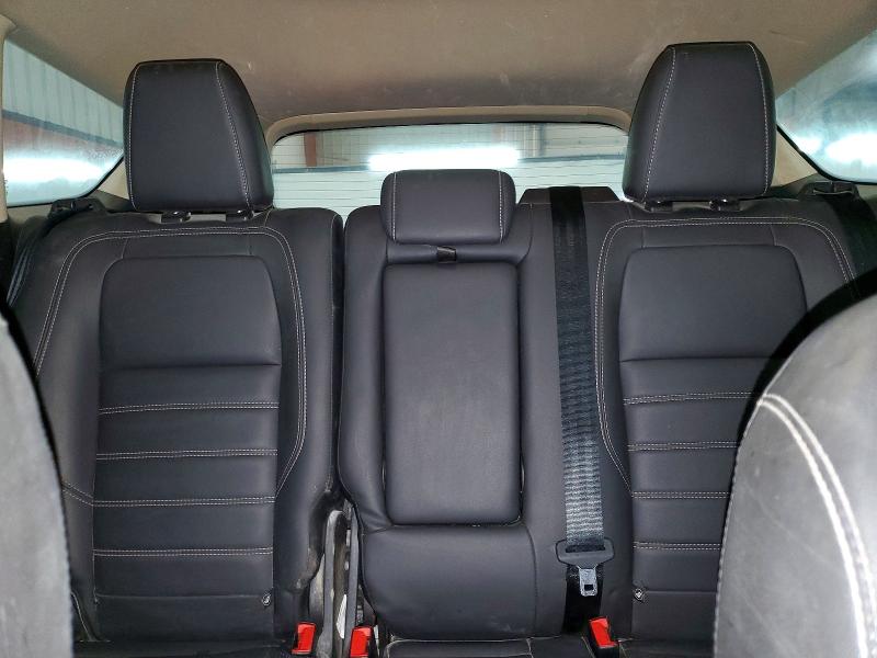 Photo 10 from auction – 2019 FORD ESCAPE with VIN 1FMCU0HD0KUC40956
