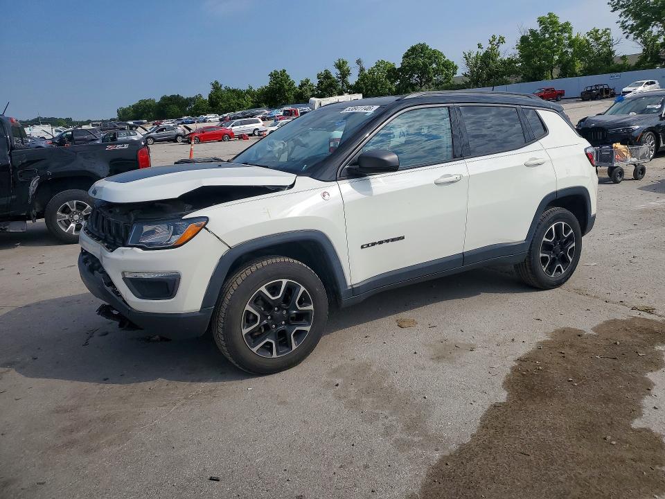 JEEP COMPASS 2021 with VIN 3C4NJDDB3MT556589 - Photo from auction