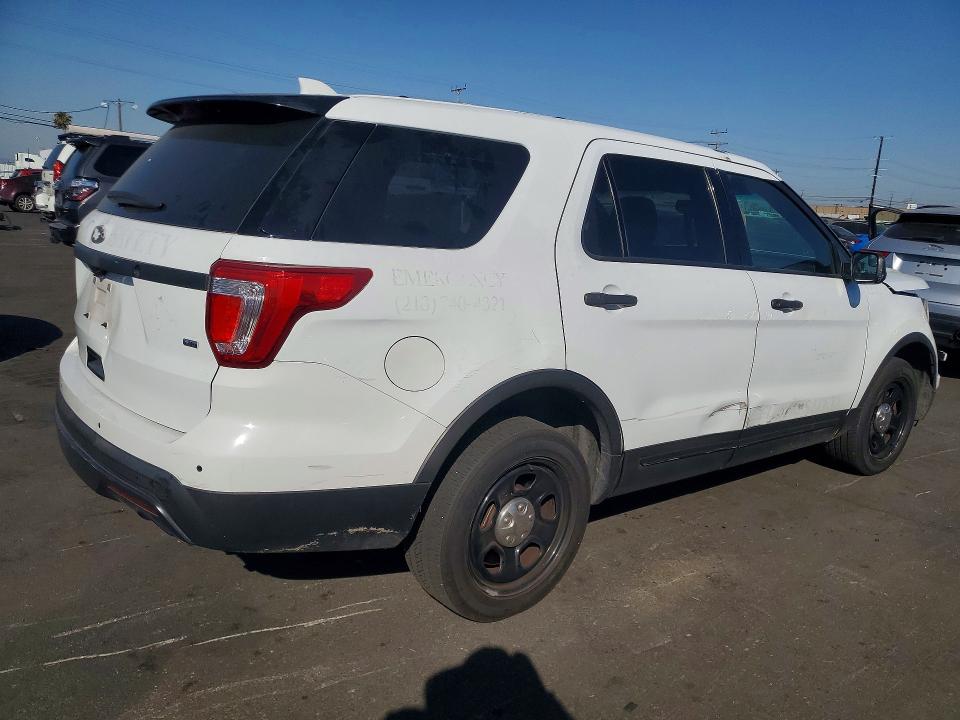 Photo 3 from auction – 2016 FORD EXPLORER with VIN 1FM5K8AR3GGA04455