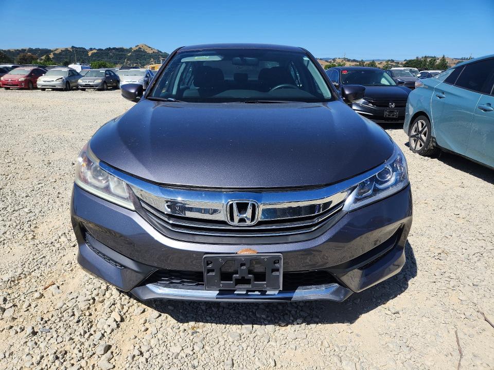 Photo 5 from auction – 2016 HONDA ACCORD with VIN 1HGCR2F32GA026962