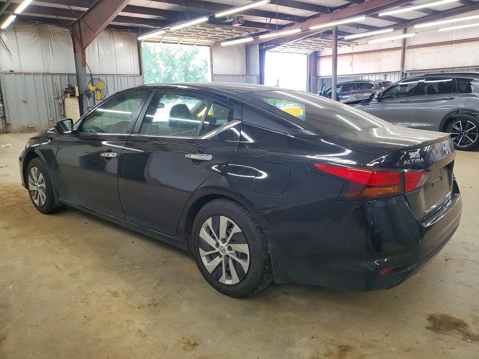 Photo 2 from auction – 2024 NISSAN ALTIMA with VIN 1N4BL4BV4RN310495